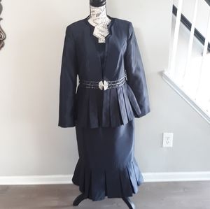 Ashro 2 Pc Dress Suit w/ jacket